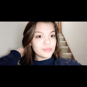 Meet your Posher, Ashlyn